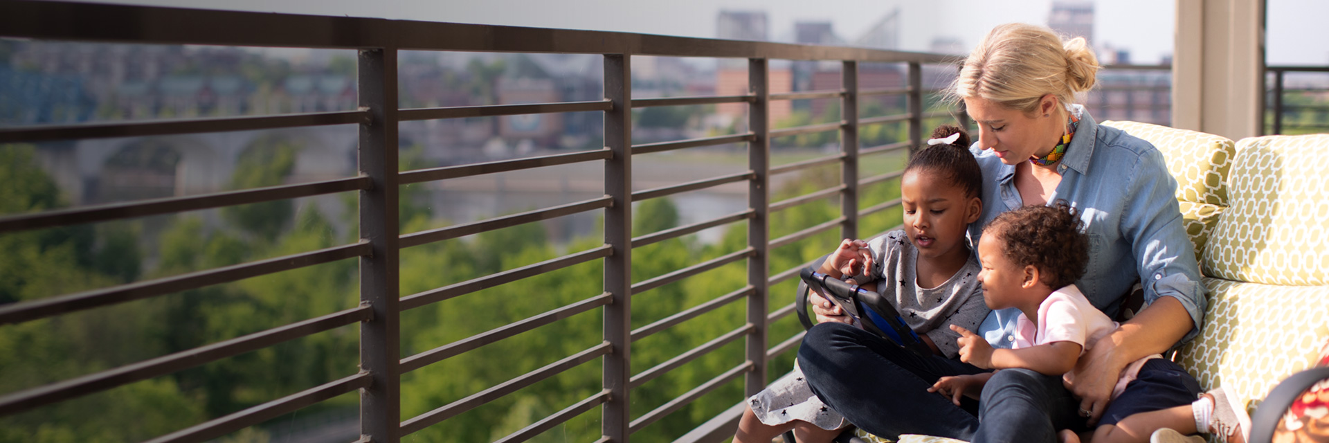 Enjoying fast 300 MBPS Internet on a balcony in Chattanooga, TN